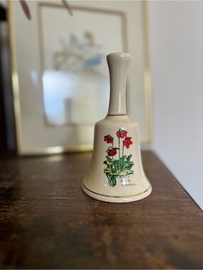 Vintage Floral Ceramic Bell from Newfoundland with Red Pitcher Plants, Gold